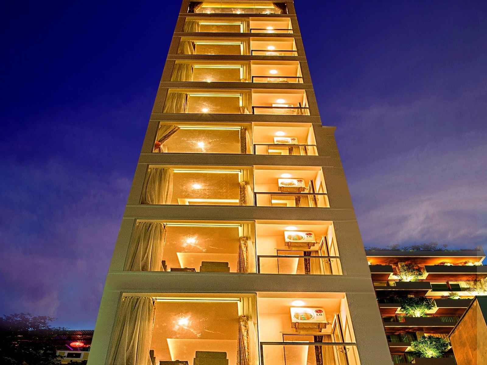 Glory Dragon Hotel