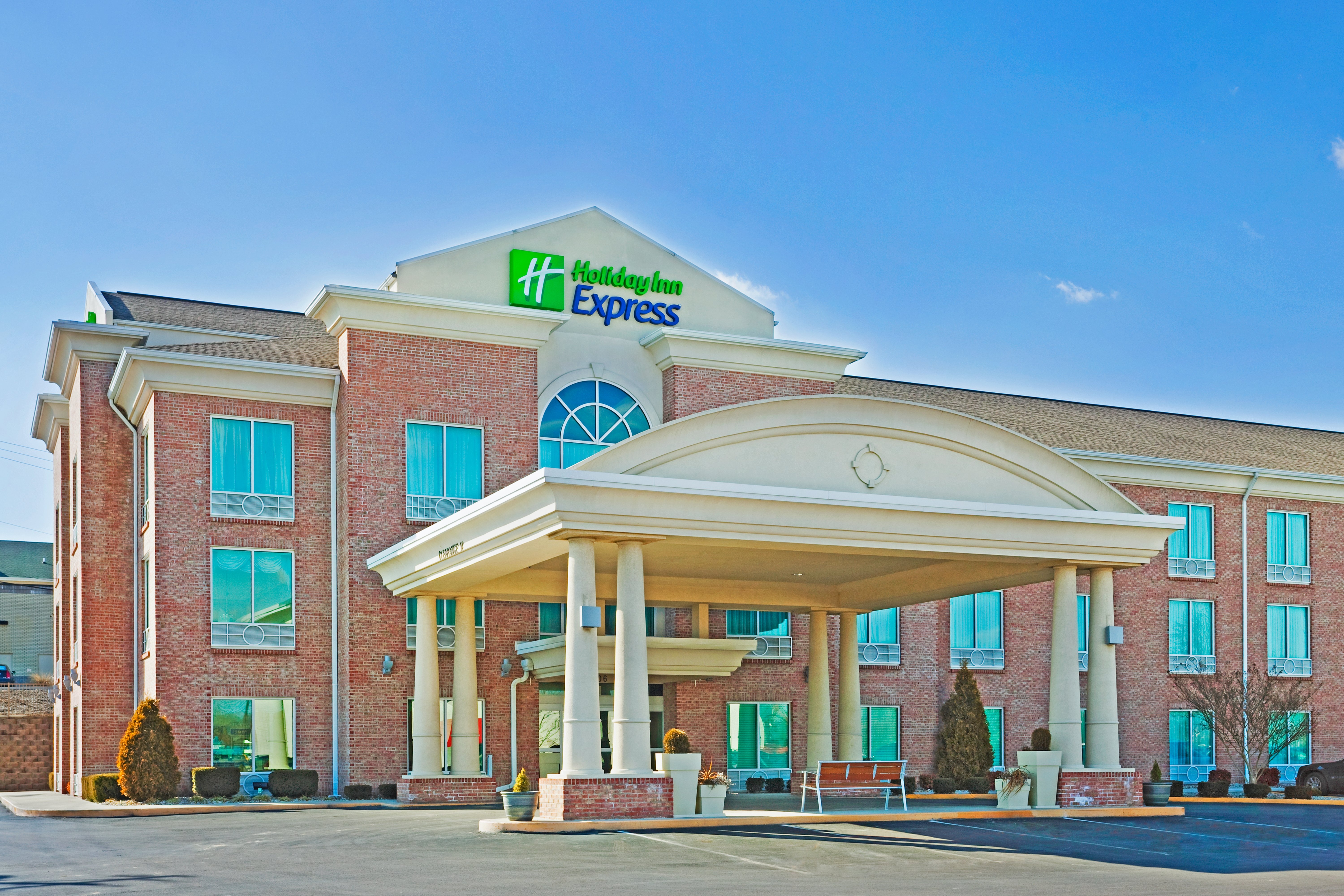 Holiday Inn Express and Suites London