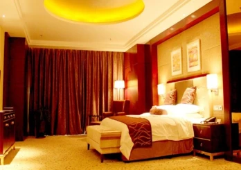 North West Petroleum Hotel