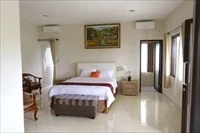 Tuban Torres Accommodation