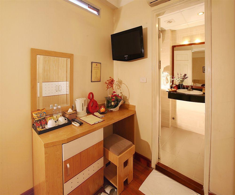Hanoi House Hostel & Travel