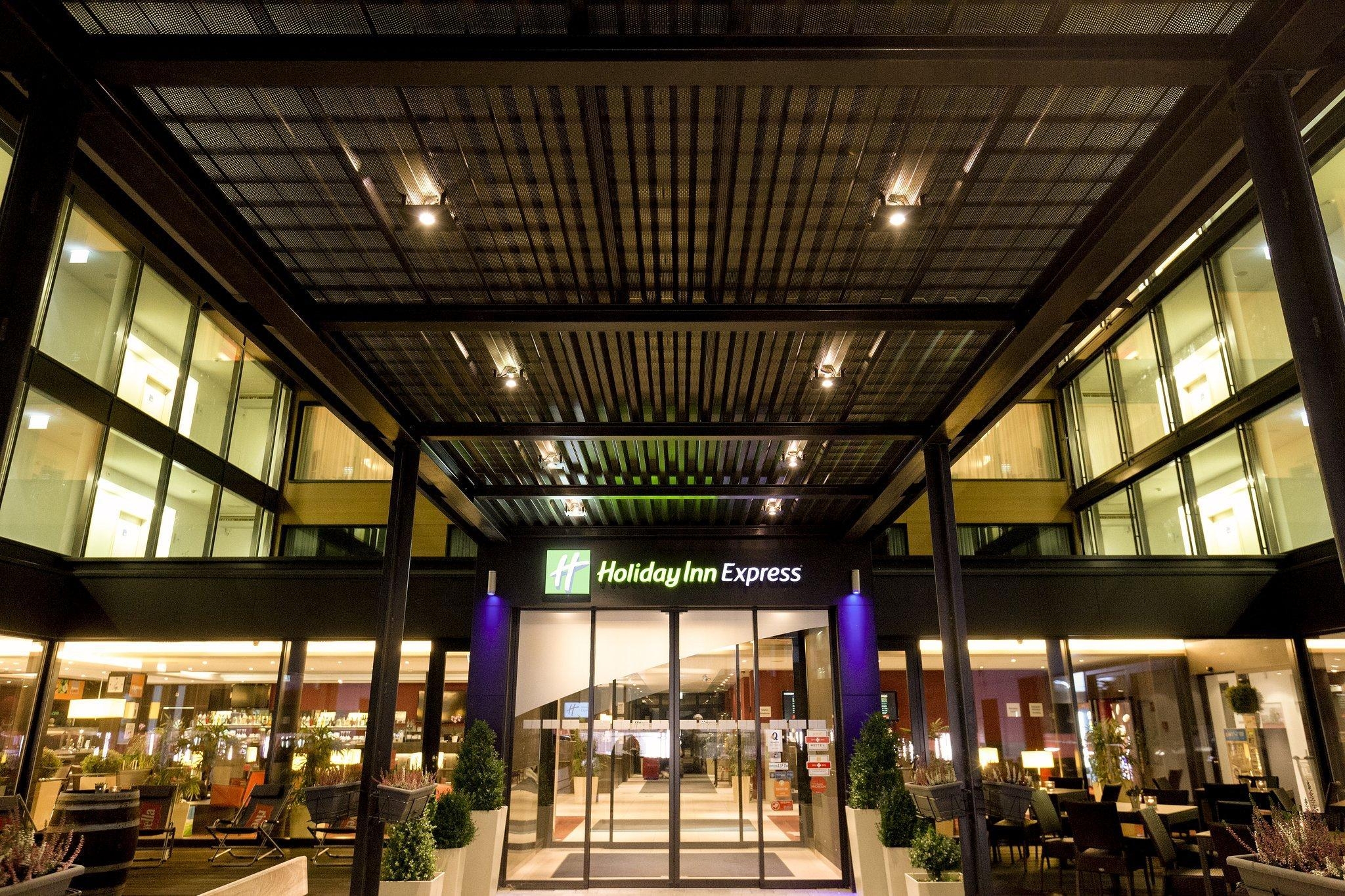 Holiday Inn Express Zurich Airport