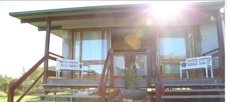 Noosa Avalon Farm Cottages