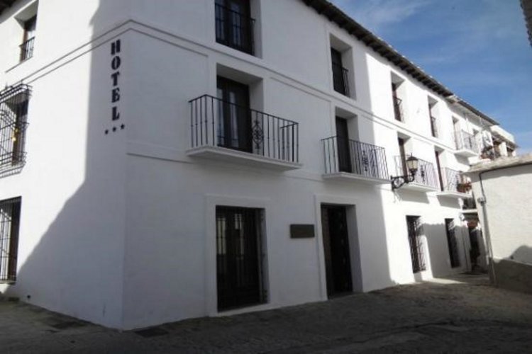 Hostal Poqueira