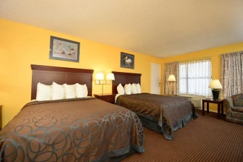 Econo Lodge Inn & Suites Fulton Rockport