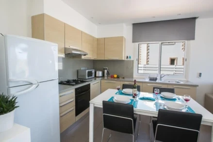 Nicholas Seaview Apartments