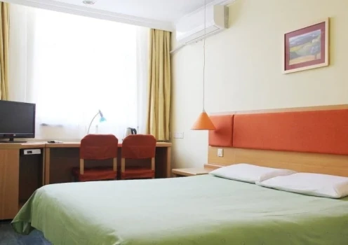 Qingdao Home Inn Shandong Road