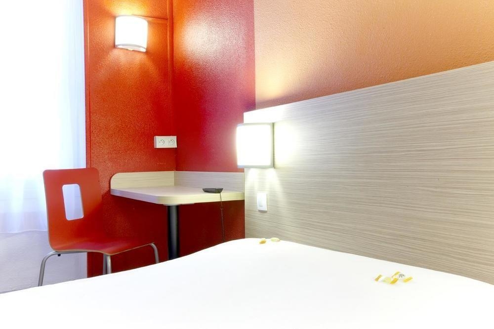 Premiere Classe Lille Est - Villeneuve D'Ascq Leze
