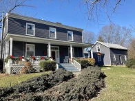 Widow Kip's Country Inn