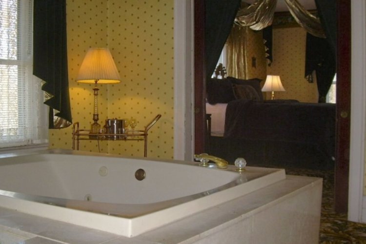 The Mansion Bed & Breakfast