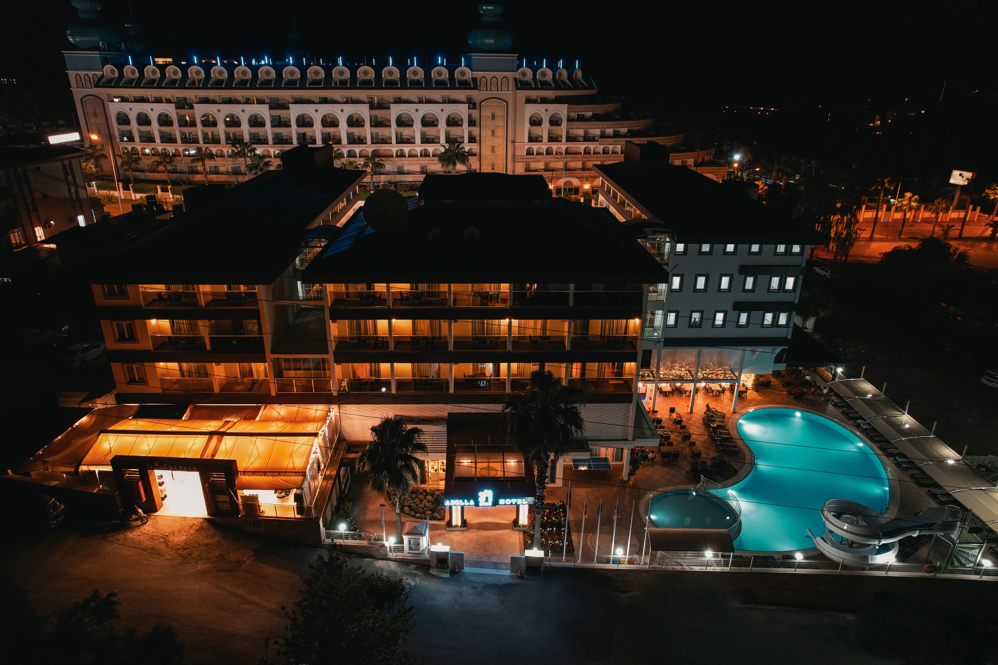 Adella Side Hotel