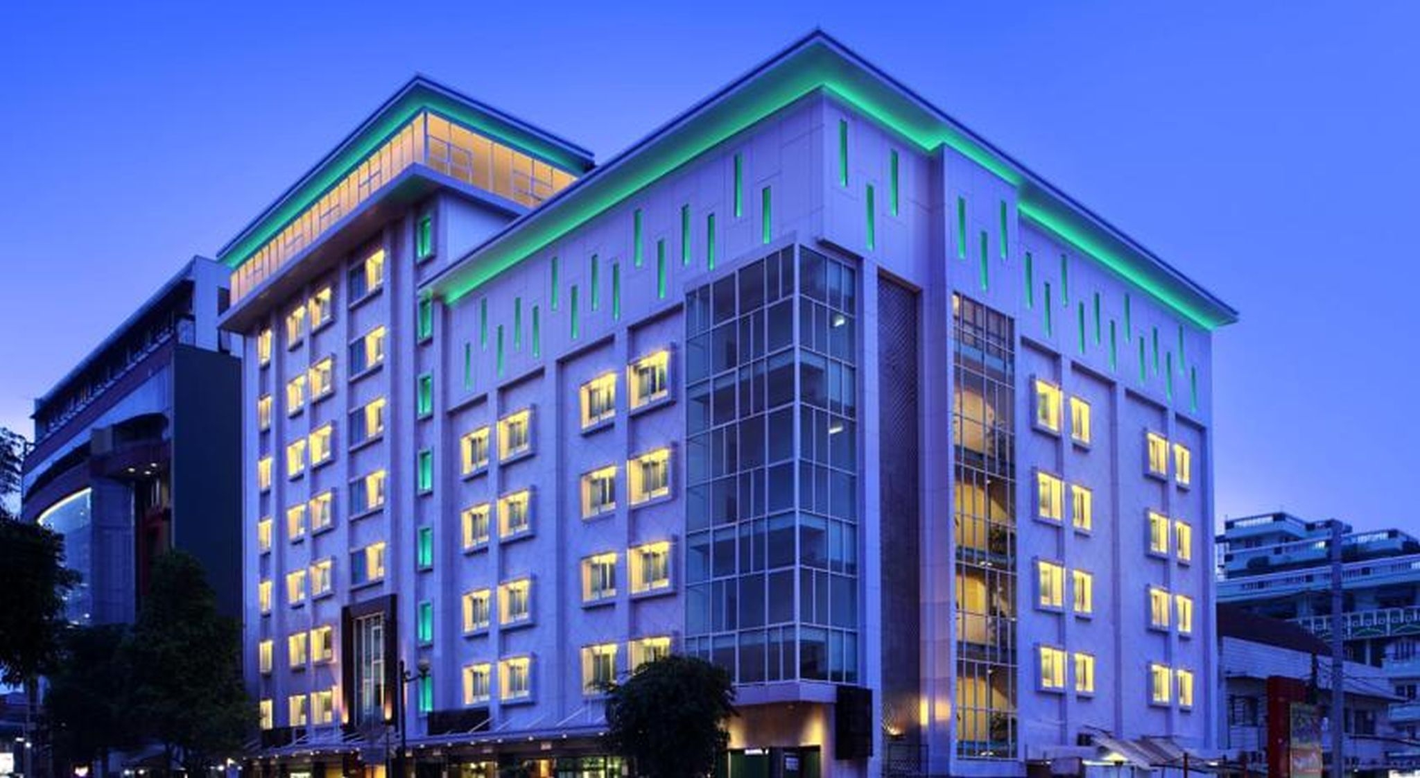Hotel Neo Melawai