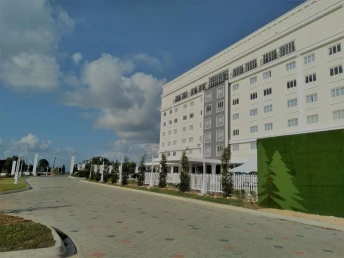 Savanna Hill Resort