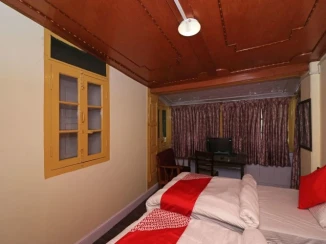 OYO 13486 Bhavya Heritage Inn