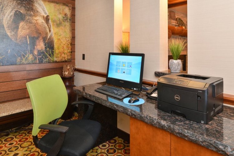 Fairfield Inn & Suites by Marriott