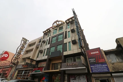 OYO 10848 Hotel Geeson