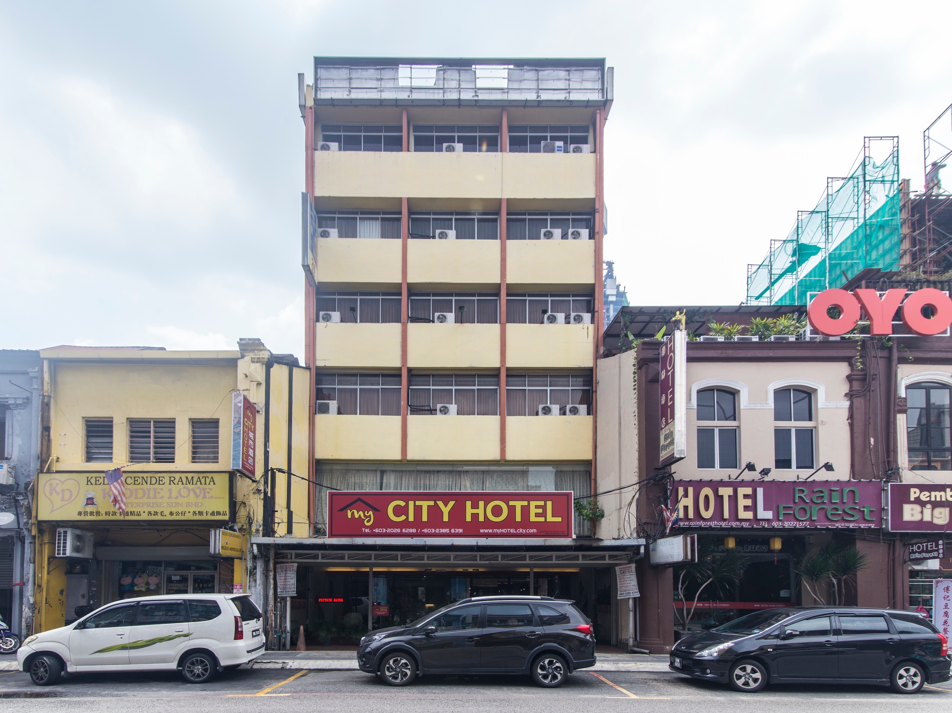 OYO 761 City Hotel