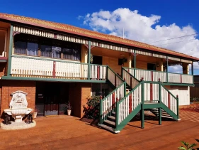 Dunelm House Bed And Breakfast