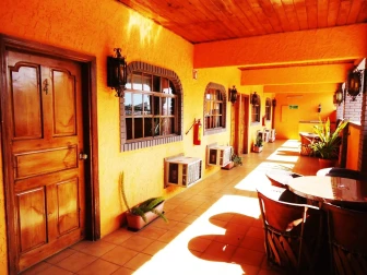 La Hacienda De La Langosta Roja