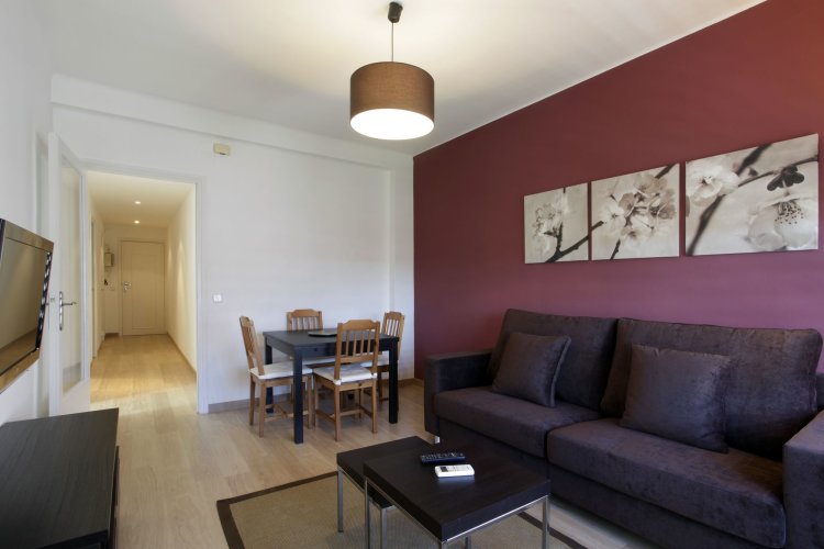 Fisa Rentals Aribau Apartments