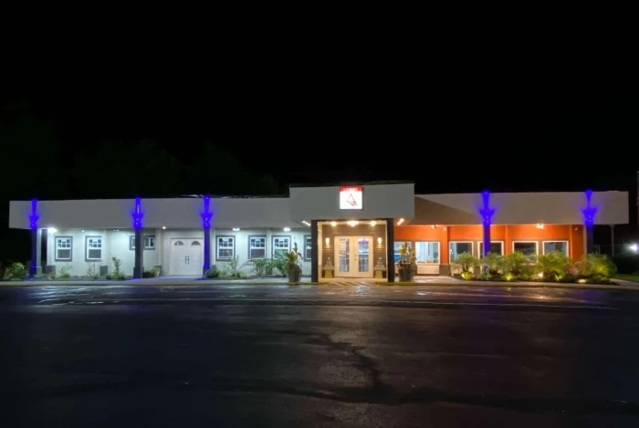 LX Hotel a Travelodge by Wyndham