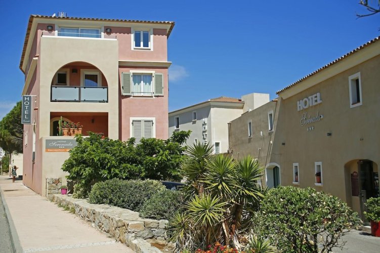 Hotel Serenada