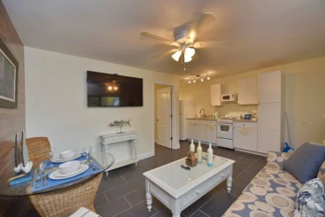 Gulf Holiday by Beachside Management