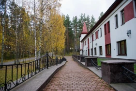 Country Club Dacha