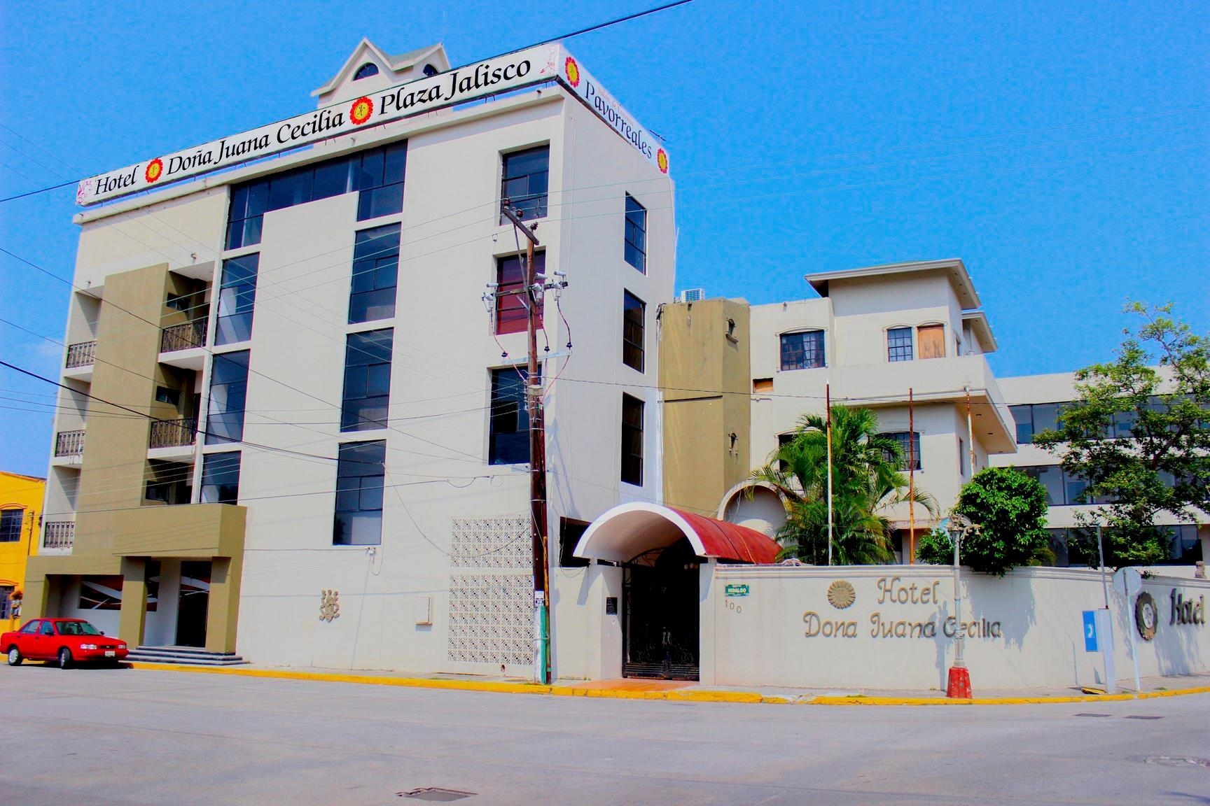 Doña Juana Cecilia Plaza Jalisco