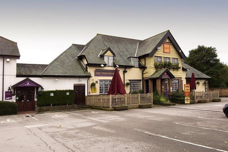 Premier Inn Wirral (Greasby)