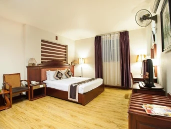 Cosmo Park Hotel