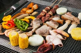 Geoje Arms on Shoulder Pension