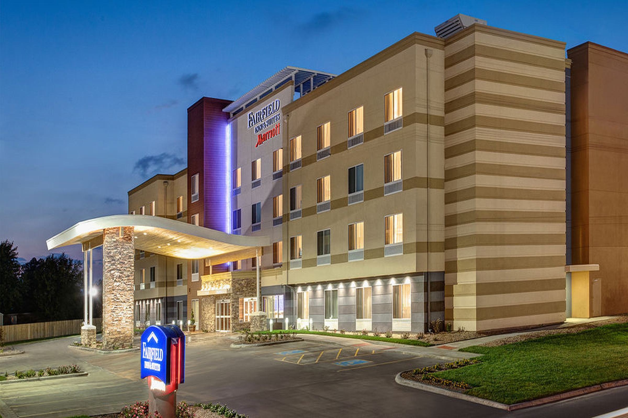 Fairfield Inn & Suites Belle Vernon