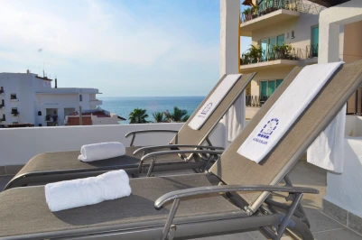 Hacienda Vallarta A Playa Los Muertos