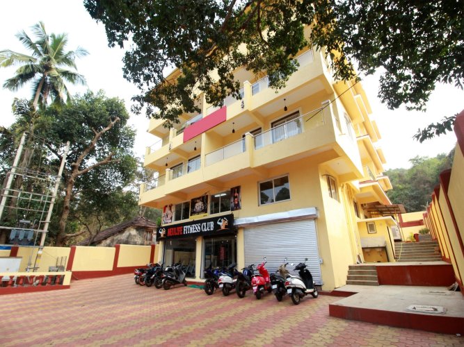Sai Swastik by OYO Rooms