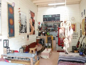 Back Home Backpackers - Hostel