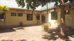 Oneira Hotel
