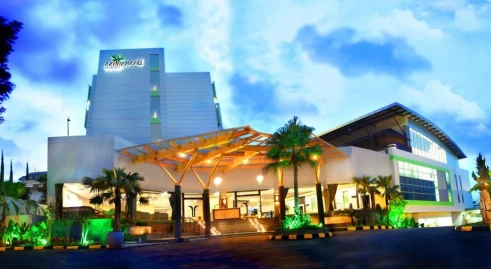 Banana Inn And Spa Hotel Bandung