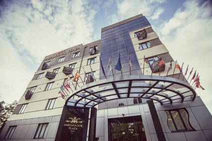 Ambassador Plaza Hotel
