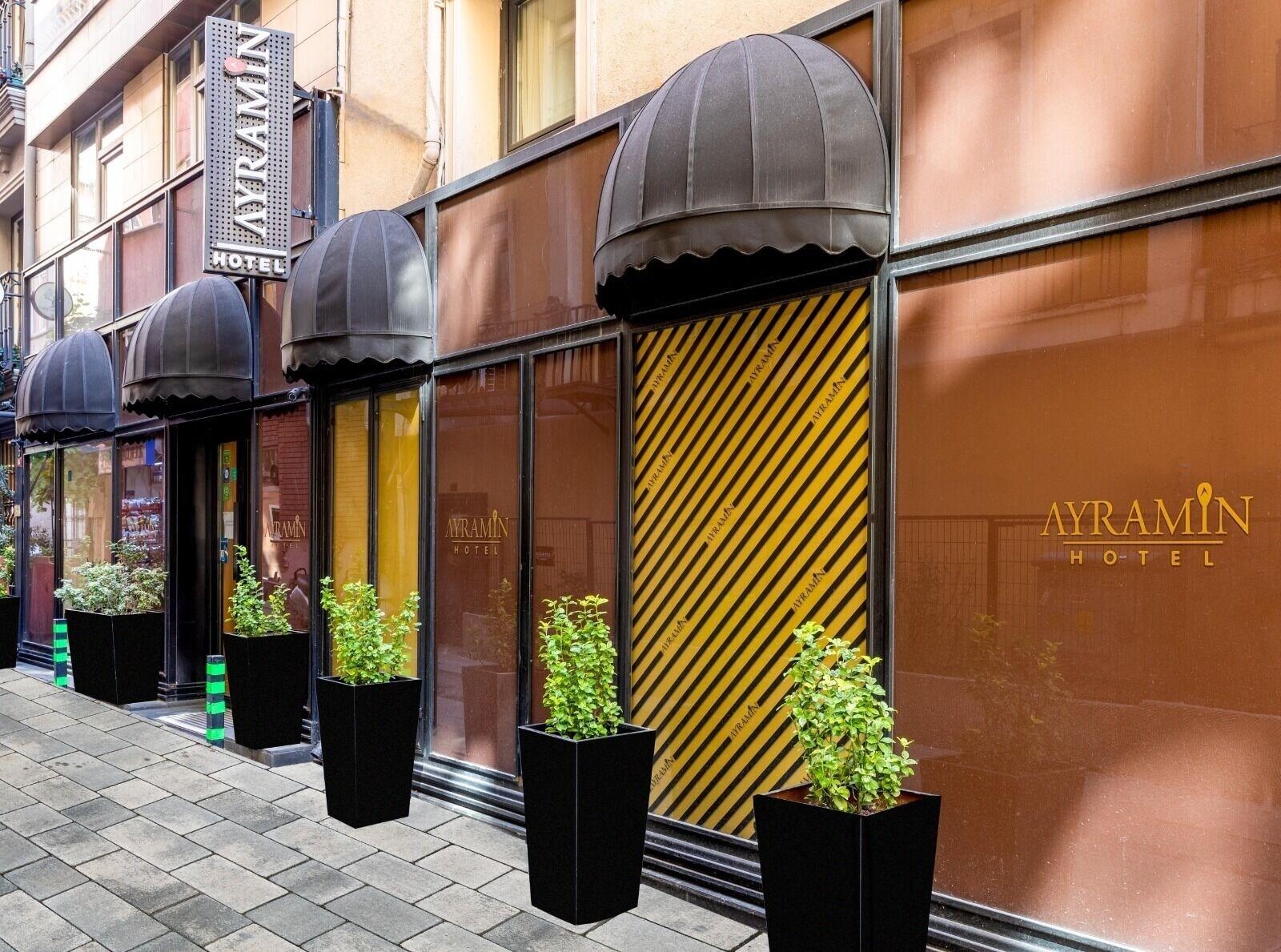 Ayramin Hotel
