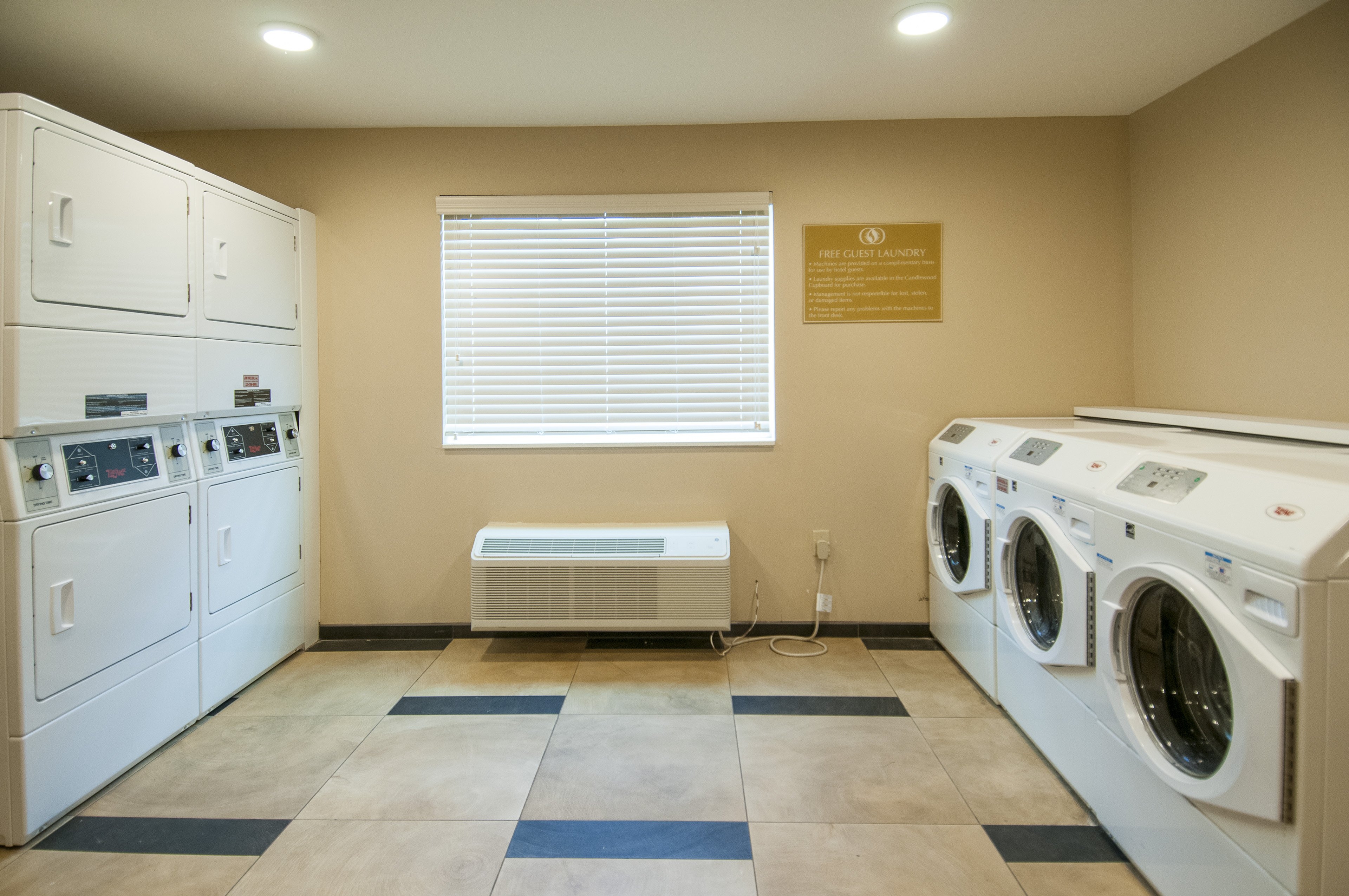 Candlewood Suites Baton Rouge College Drive