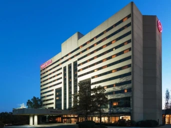 Sheraton Edison Hotel