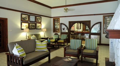 Cresta Sprayview Hotel