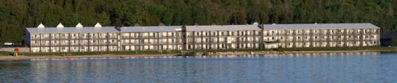 Bavarian Haus Lakefront Inn