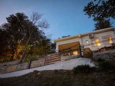 Villa Lakki The View