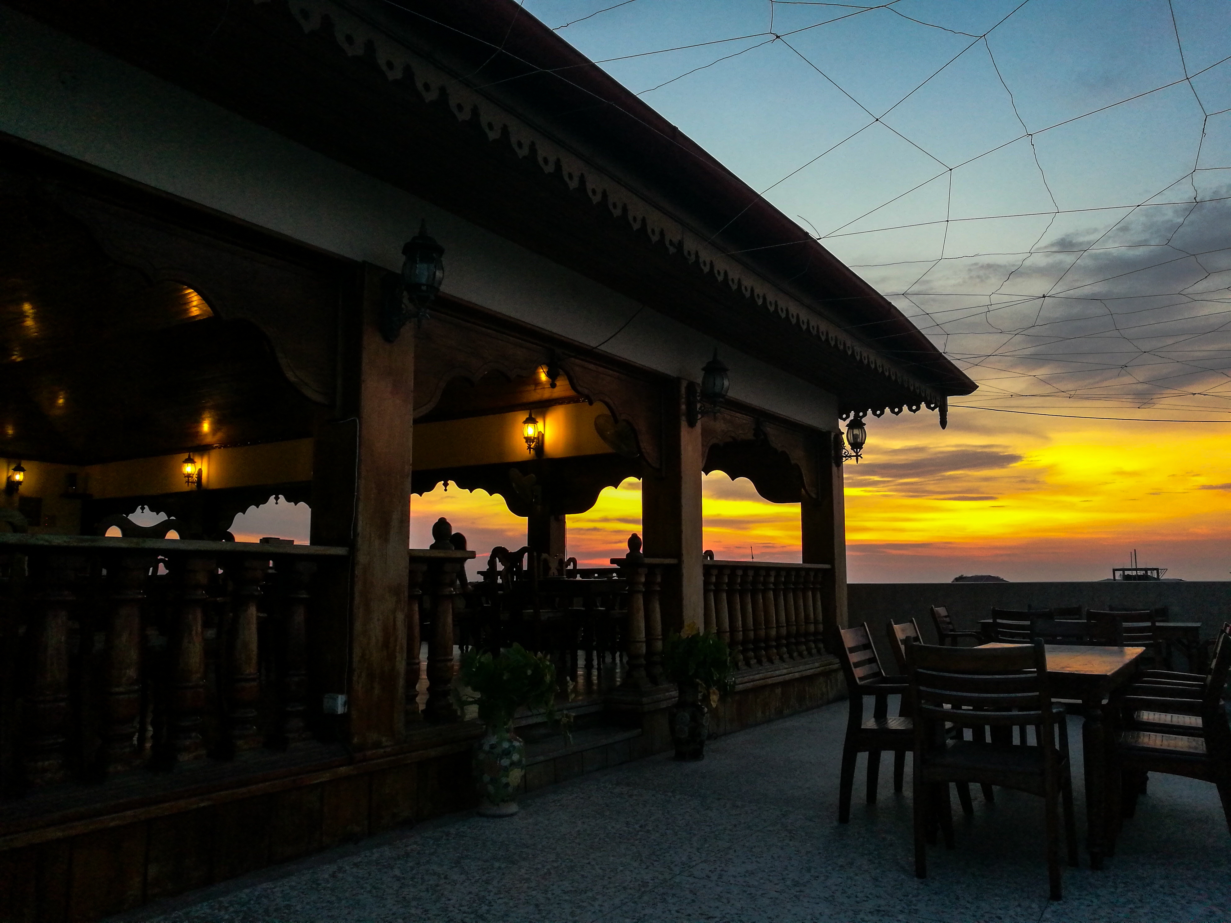 Tausi Palace Hotel