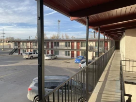 Dunes Inn
