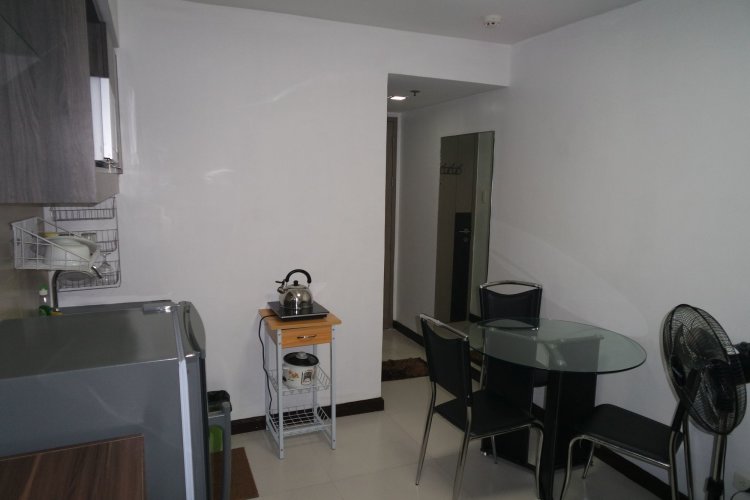 Solemare Parksuites Condominium - Condo R Us