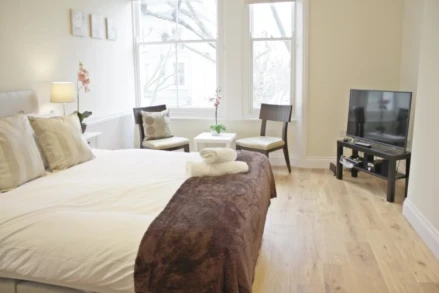 Urban Stay Oxford Gardens Apartments