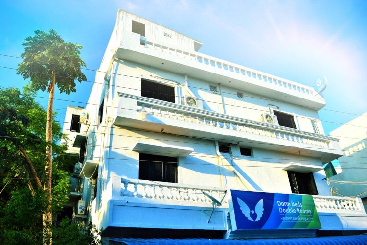 Vedanta Wake Up - Pondicherry, Auroville Beach